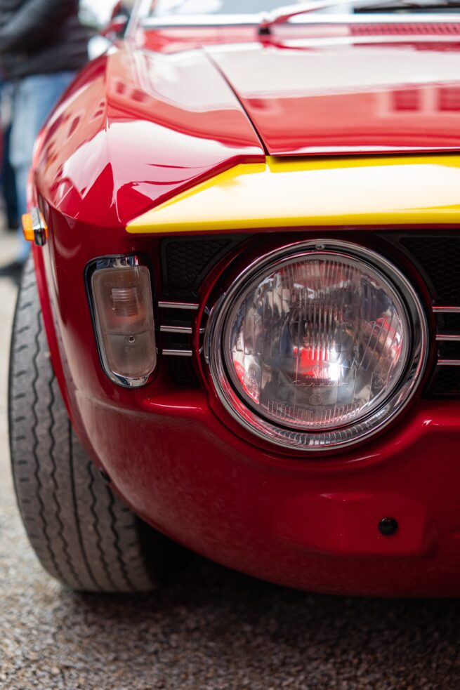 Details eines Sportwagens.