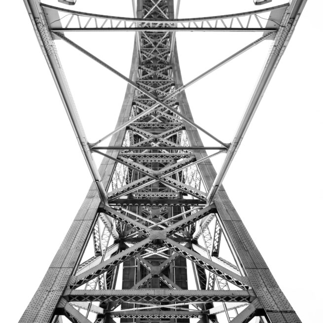 Wohl eine der interessantesten Brücken.